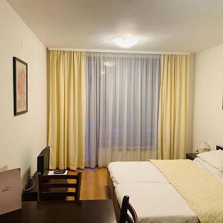 Апартамент Studio Apartment At Aspen Golf And Ski Resort Банско